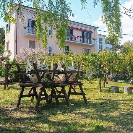 Casa Sul Monte D'Oro Apartman Scauri  Kültér fotó