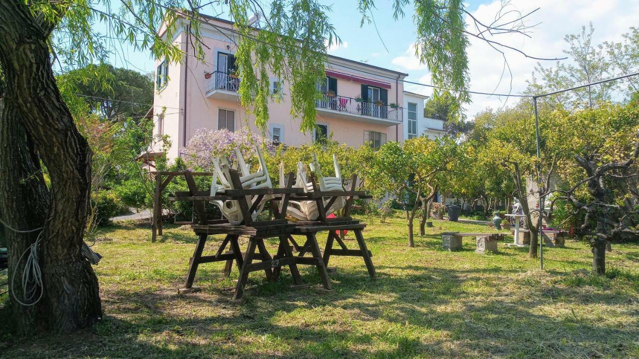 Casa Sul Monte D'Oro Apartman Scauri  Kültér fotó